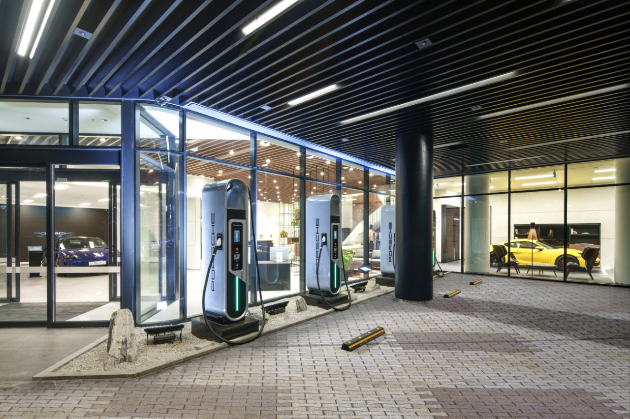 Porsche Centre Seongsu
